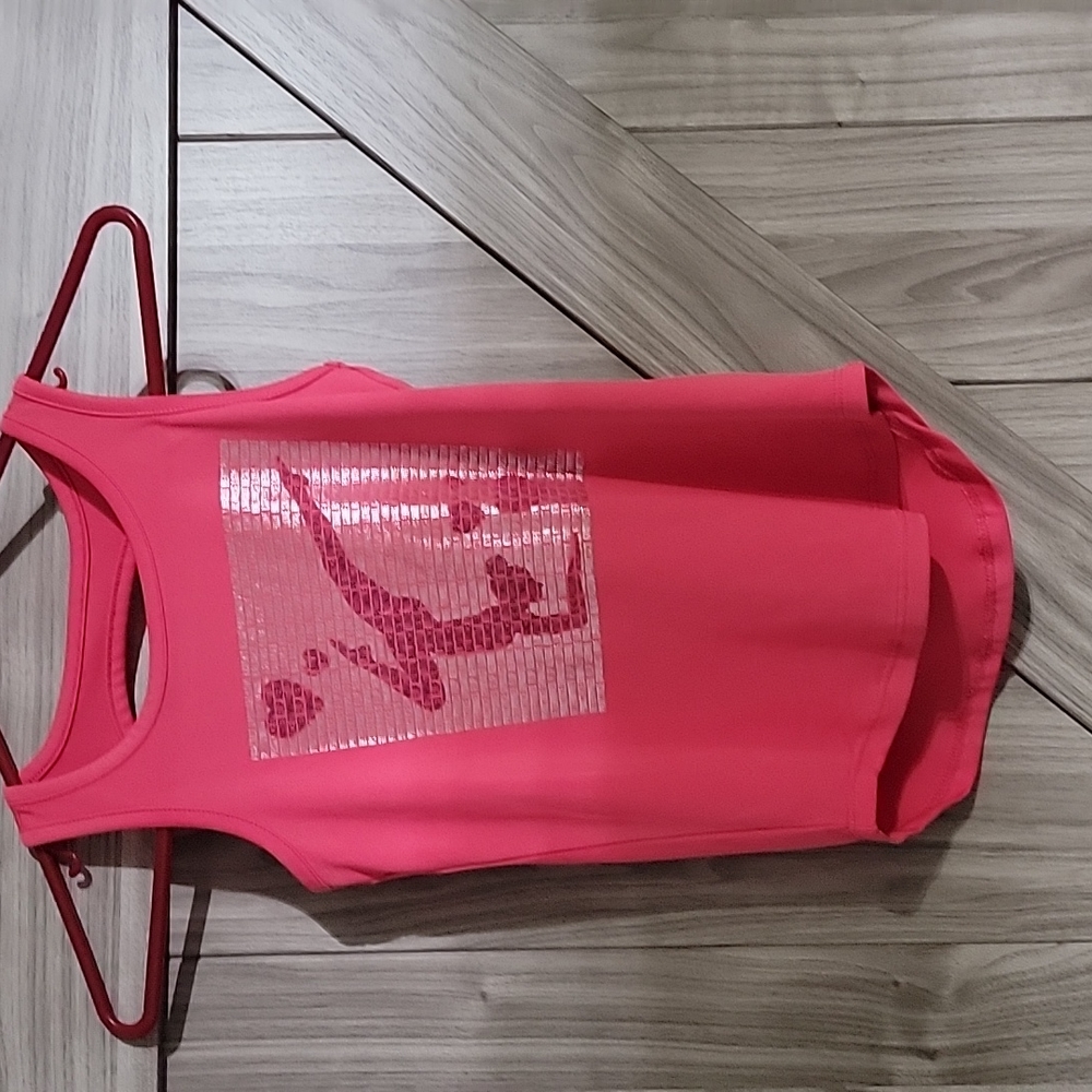 Girls tank